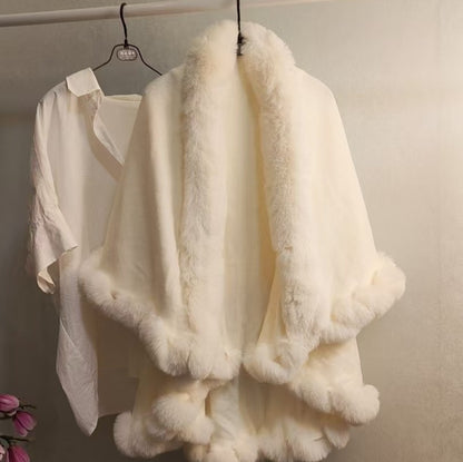 Thickened Knitted Cape With Furry Collar For FallWinter