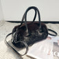 Tote Bag With A Vintage Niche Design Featuring Intricate Faux Mink Fur Detailing