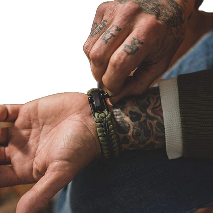 Tactical Survival Bracelet For Men In Green